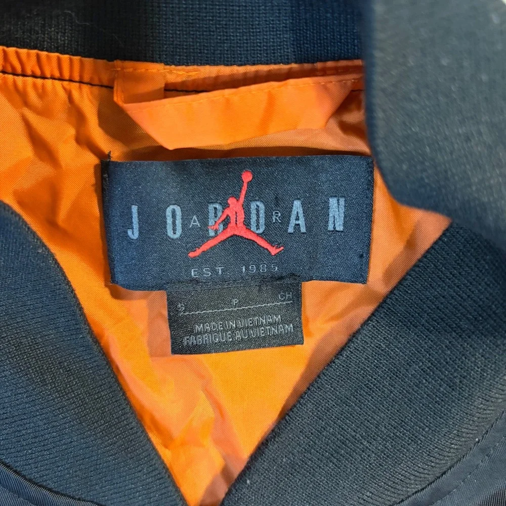 Jordan Mens Black Orange Varsity Bomber Jacket HV0099-011 Satin Snap Front S